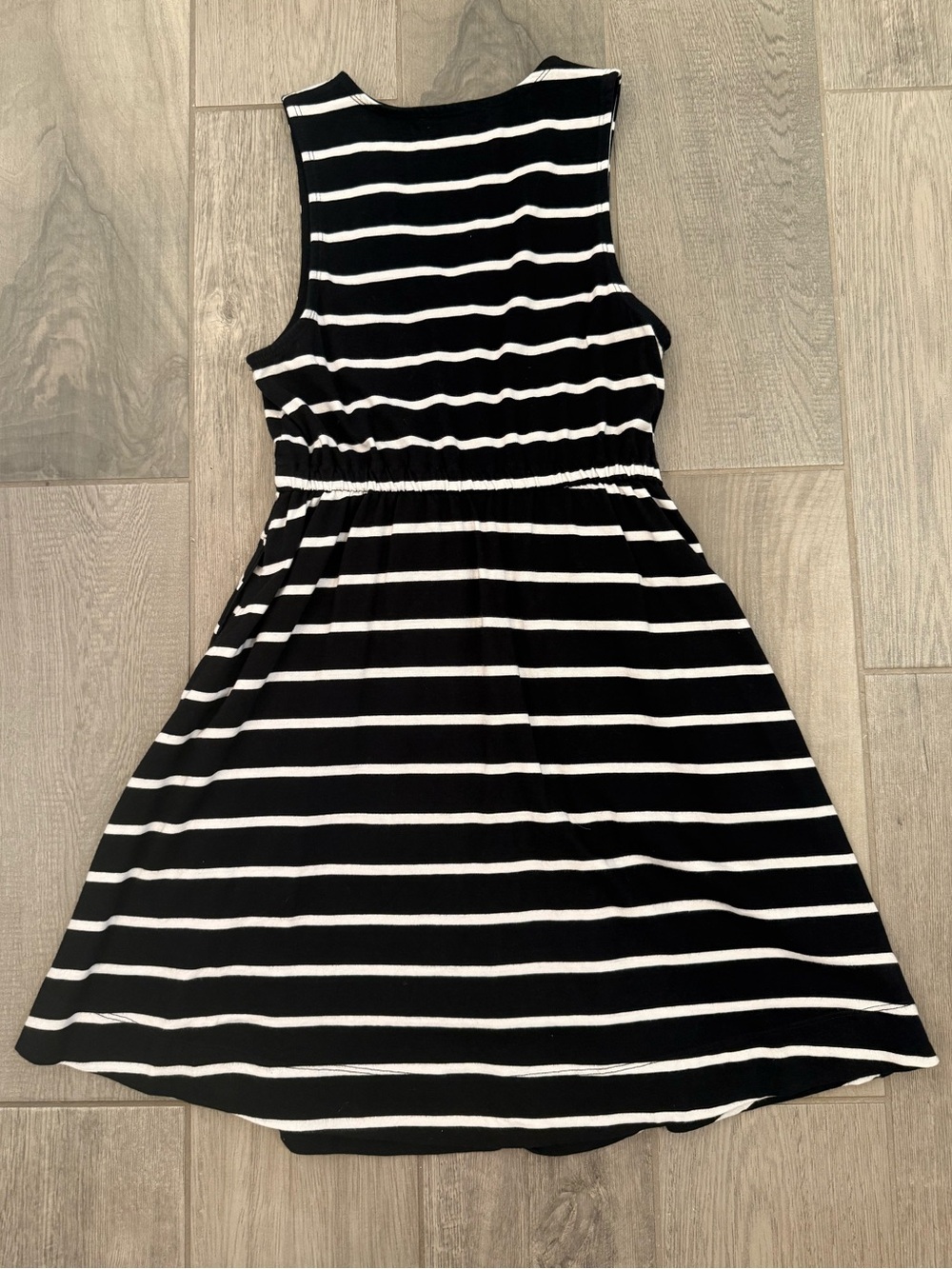 LOFT Striped V-Neck Drawstring Mini Pocket Dress - Black & White, size XS - Picture 8 of 9